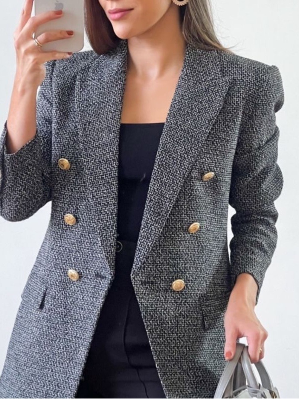 ZARA Bloggers Textured Tweed Double-Breasted Blazer with Gold Buttons - Picture 3 of 14